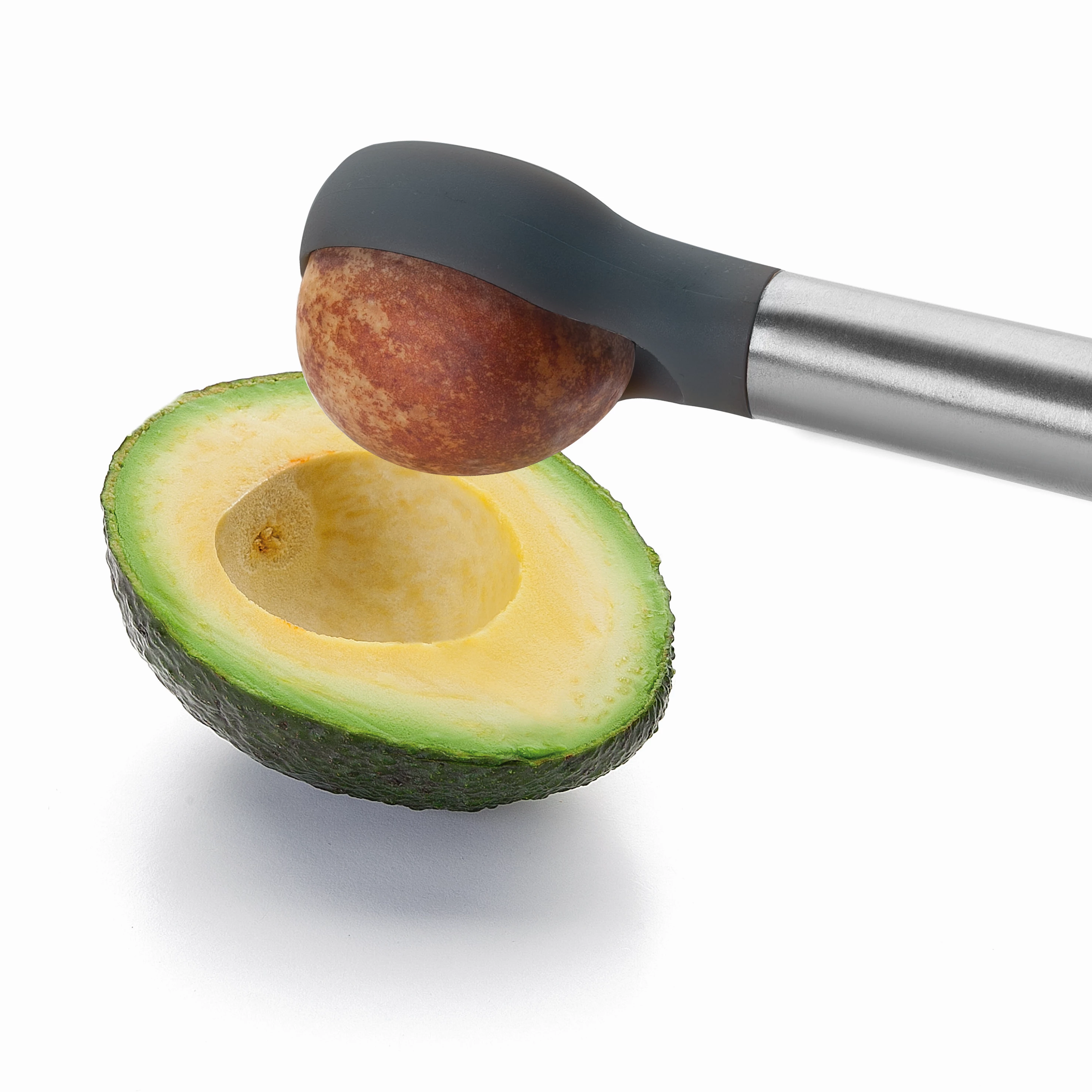 GESCHÄLTE UND GESCHNITTENE AVOCADO